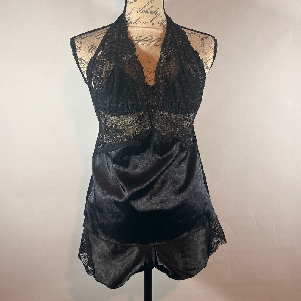 Fredericks of Hollywood Women's Short Satin Pajama Set - Black